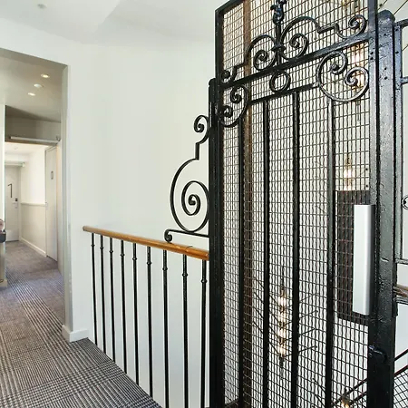 Le Basile 4* Paris