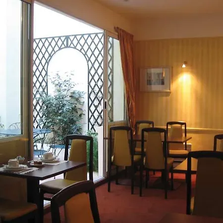 Hotel Le Basile