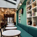 酒店 Le Basile 4*