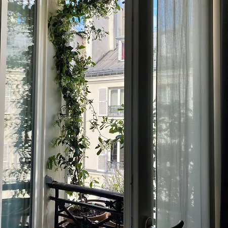 Hotel Le Basile Paris