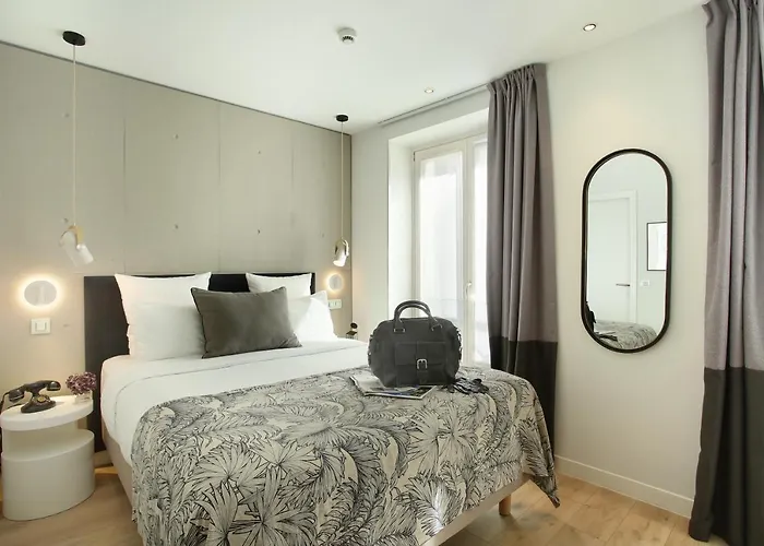 Le Basile Отель