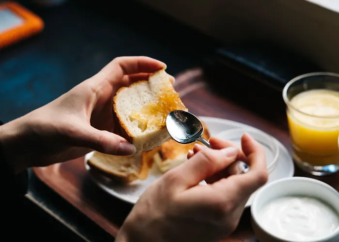 Отель Le Basile Париж