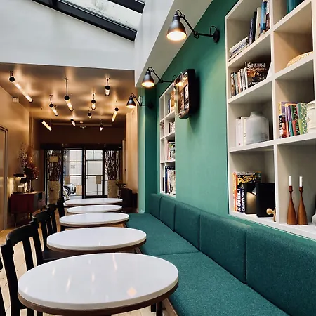 ホテル Le Basile 4*